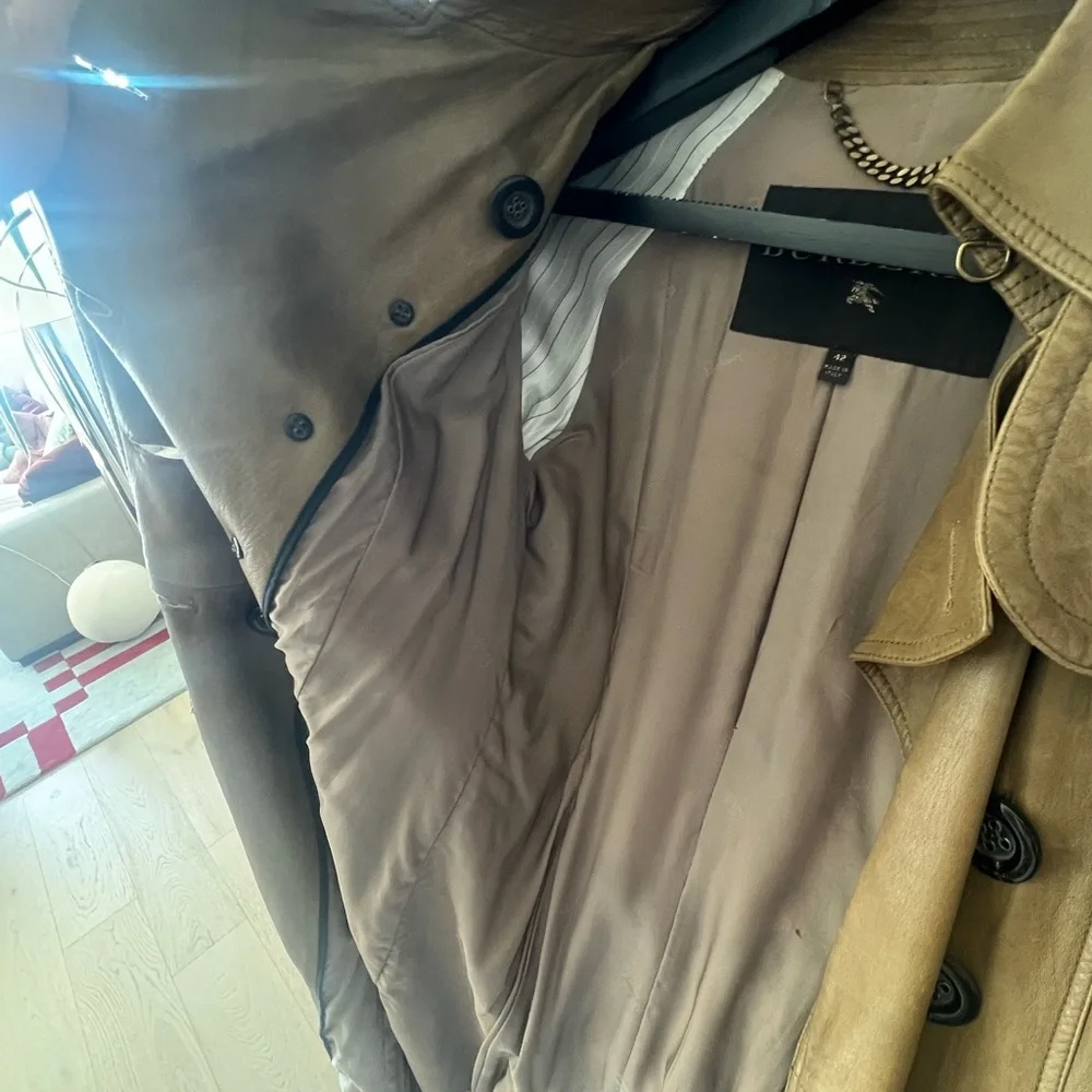 Burberry Leather Trench Double-Breasted Coat - Picture 6 of 10